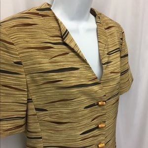 Skirt suit women's size 10.